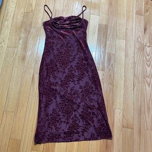 plum colored dress (velvet floral pattern) - size medium women’s